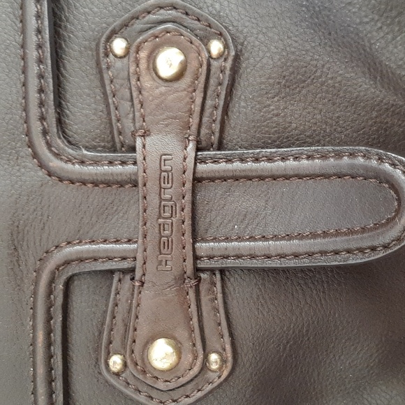 HEDGREN Brown Leather Crossbody Bag - Adjustable Strap - Great Condition - Picture 5 of 15